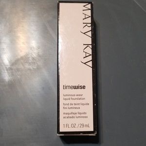 Mary Kay Time Wise Luminous Wear Beige 3